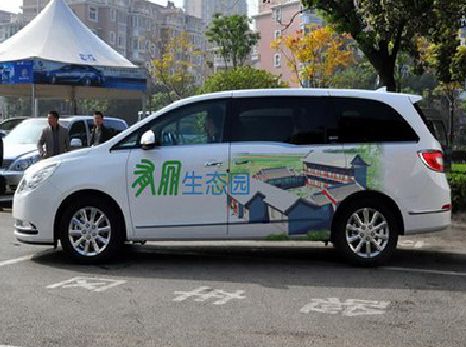 来宾户外车贴喷绘如何保持效果?